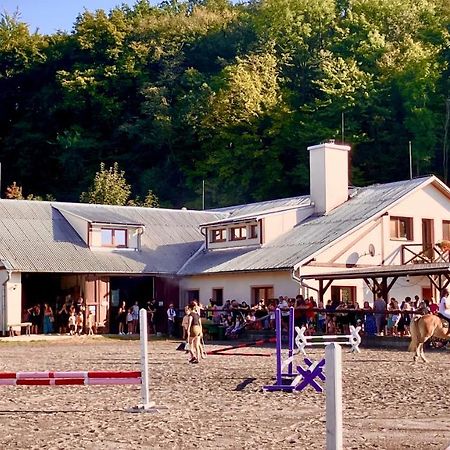 Villa Vladimir, Rekreacni Stredisko Šternberk Esterno foto